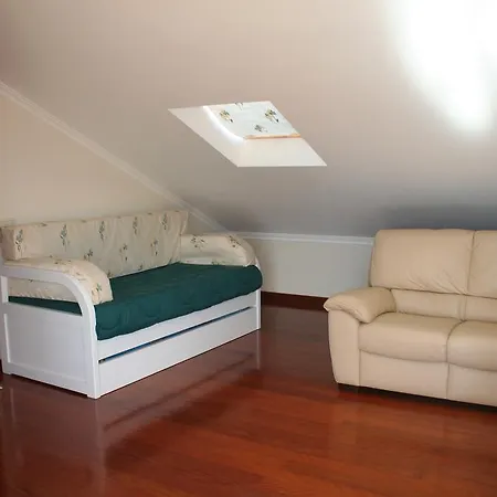 Casa Da Luz  Atouguia Da Baleia